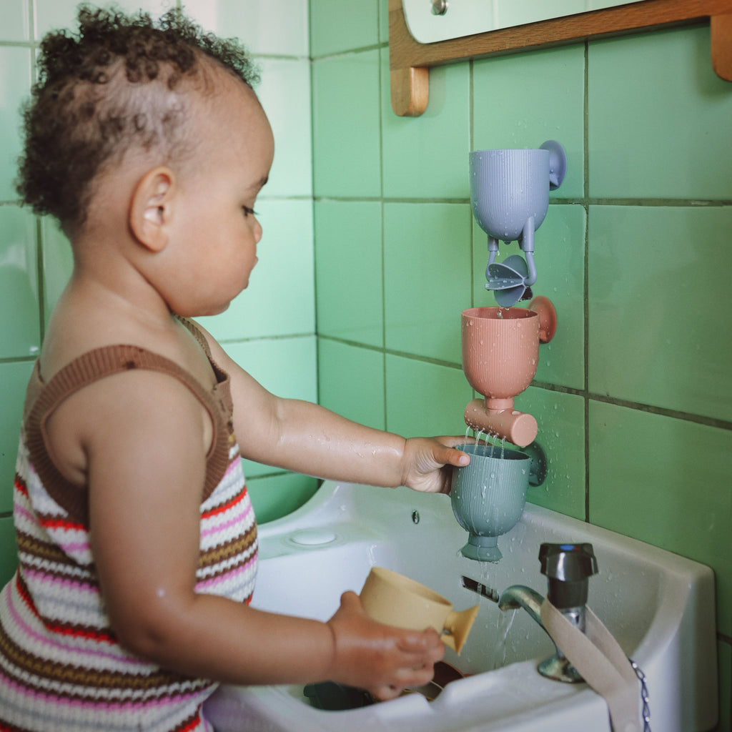Pour and Play Bath Set - Mushie