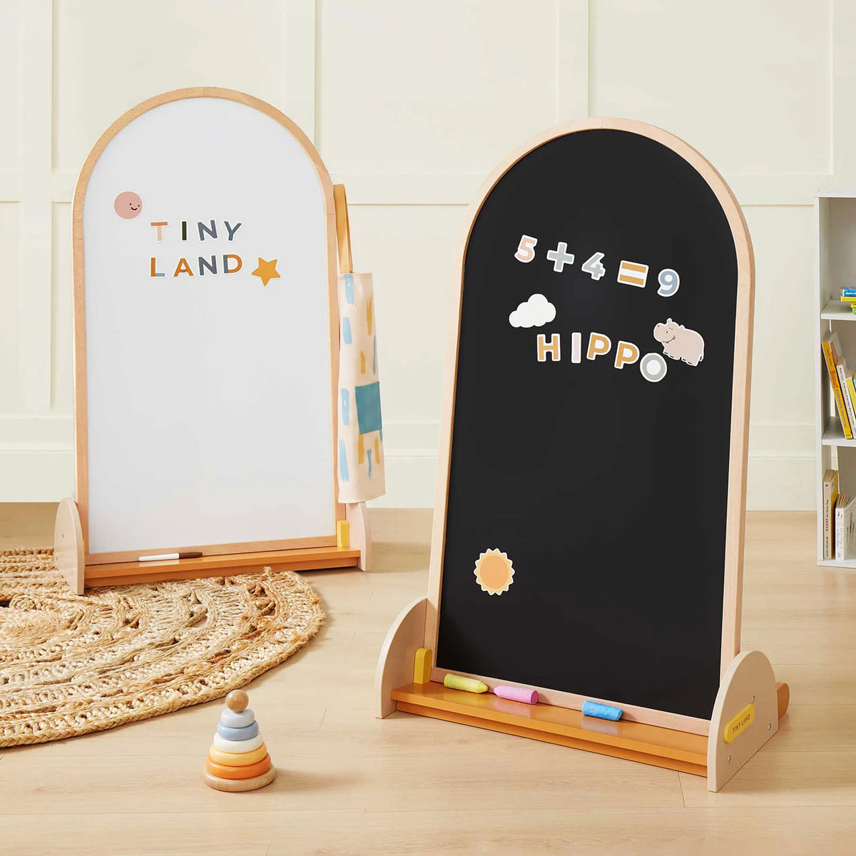 Pizarra magnética de doble cara con arco Tiny Land®