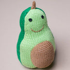 Juguete orgánico para bebés: sonajeros de aguacate (hechos a mano)