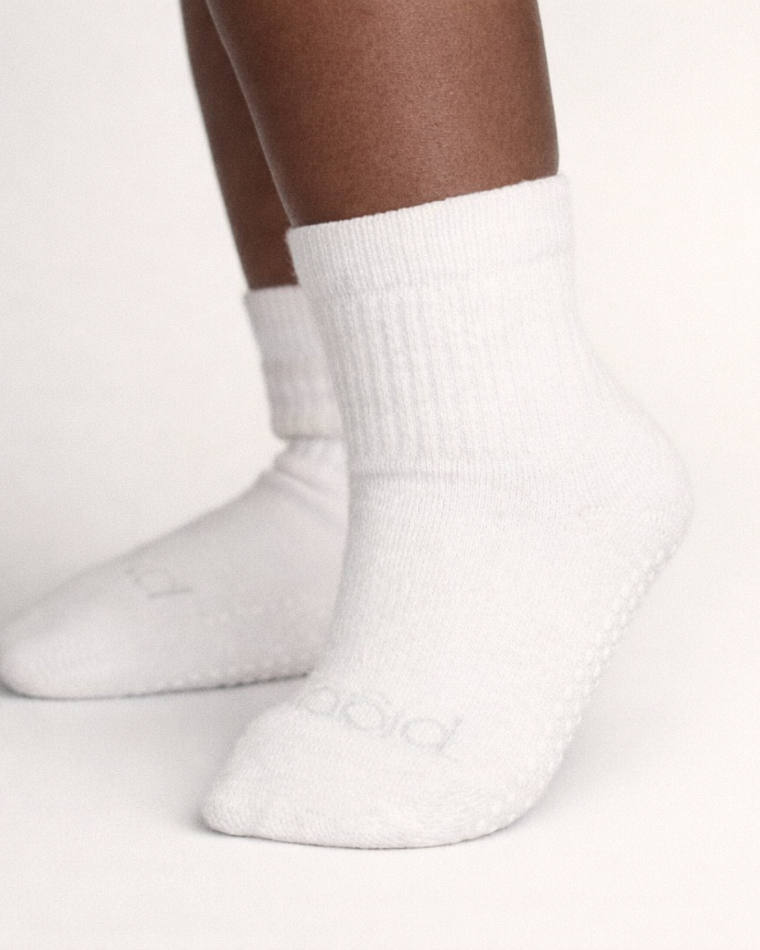 Toddler Gripper Crew Socks 4-Pack (2-3T)