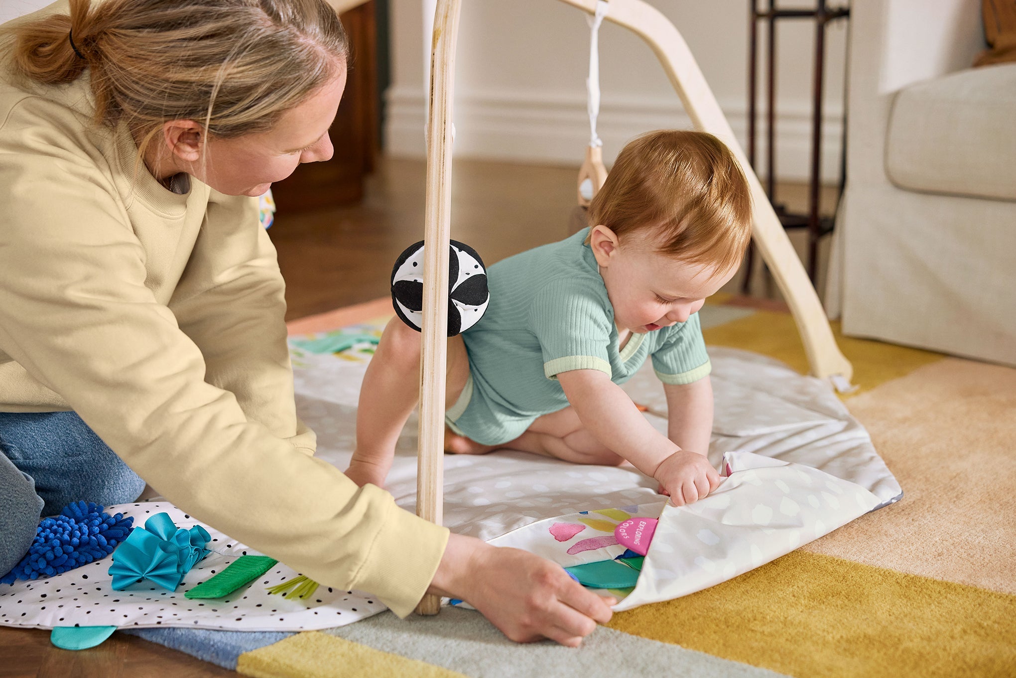 Lovevery, The Play Gym, 5-Stage Baby Developmental for Full Year of Play