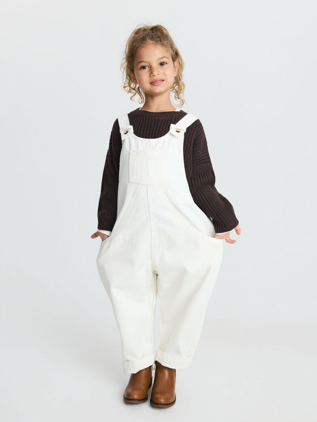 Peto vaquero oversize para niños