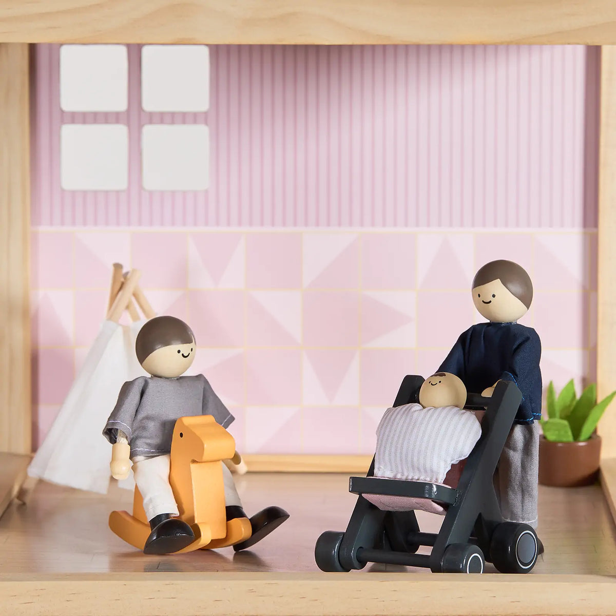 Tiny Land® Sweetwood Casa de Muñecas y Muñecas de Madera