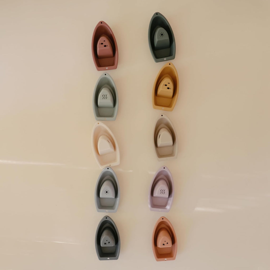 mushie Stackable Bath Boats Toy (Petal) | Floating Bathtub Toys for Baby & Toddler, Set of 5 | Made in Denmark