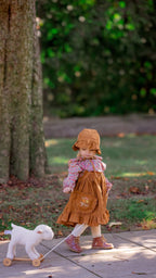 Pull-Along Mary
