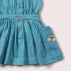 Vestido de botonadura con peto a rayas azules Horizon