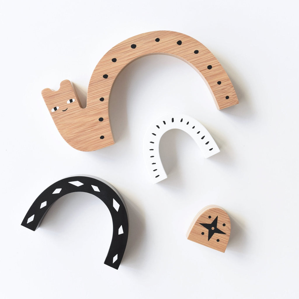 Bamboo Nesting Animal