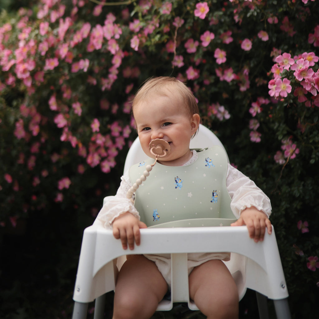 Bluey x Mushie Silicone Baby Bib - Mushie