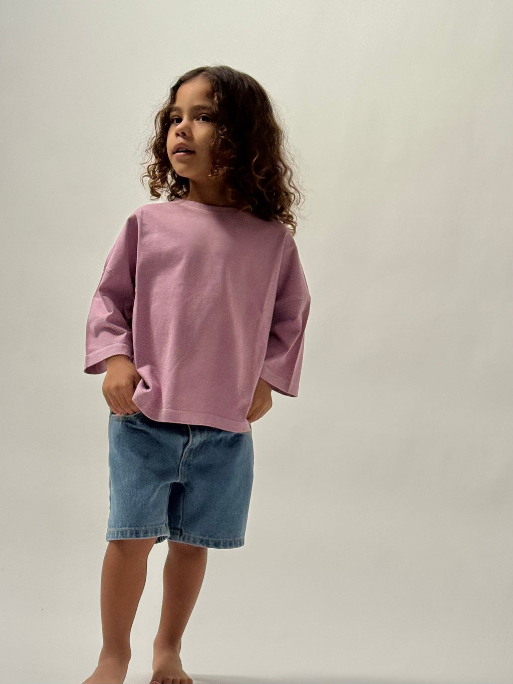 La camiseta extragrande para niños