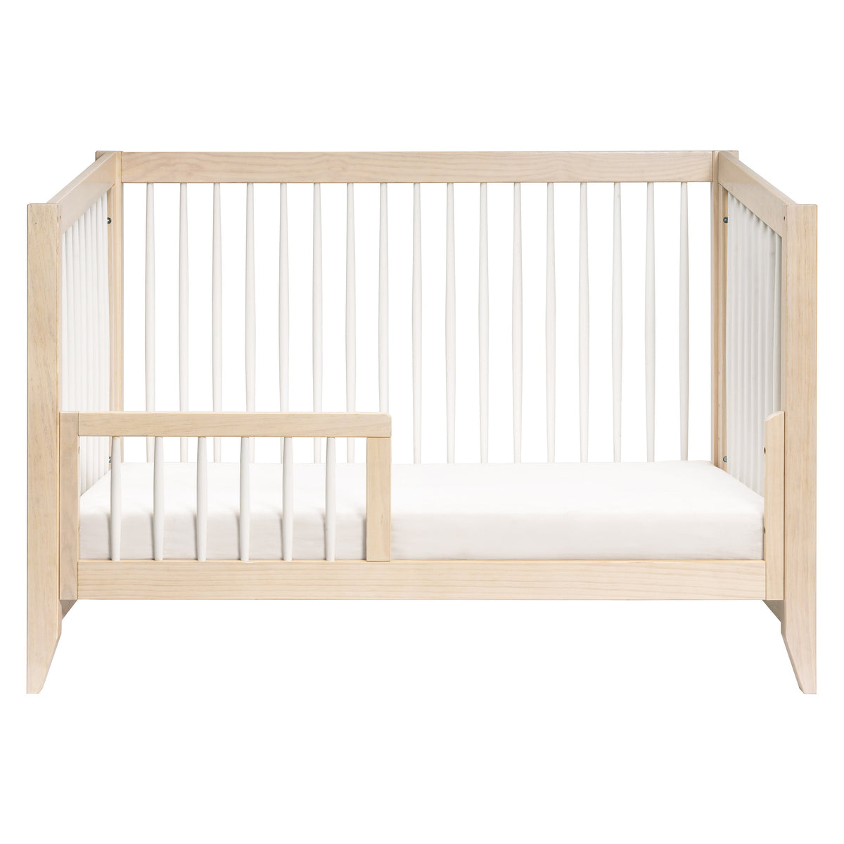 Cuna convertible 4 en 1 Sprout con kit de conversión a cama para niños pequeños
