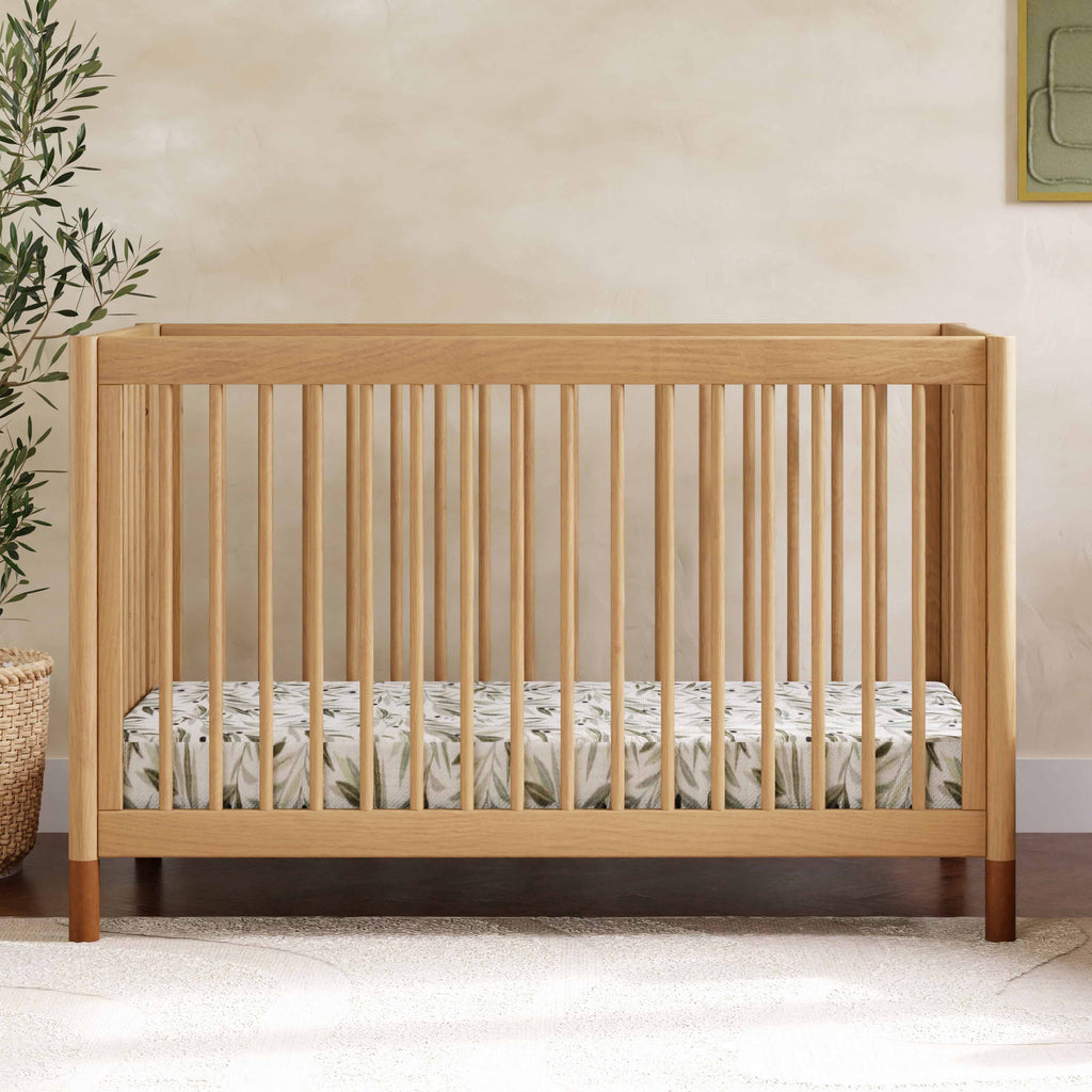 Cuna convertible 4 en 1 Gelato con kit de conversión a cama para niños pequeños