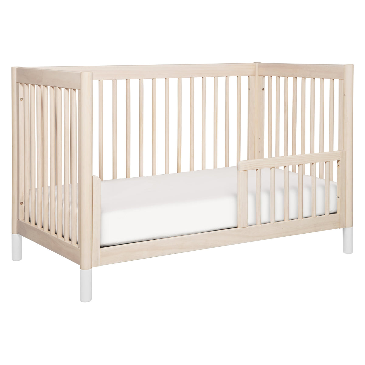 Cuna convertible 4 en 1 Gelato con kit de conversión a cama para niños pequeños
