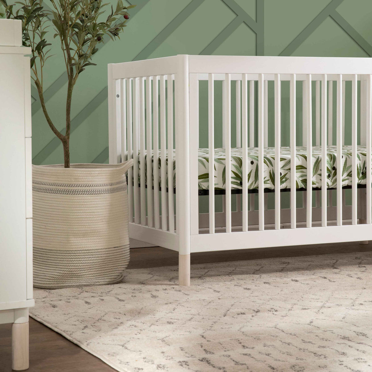 Gelato 4-in-1 Convertible Crib with Toddler Bed Conversion Kit