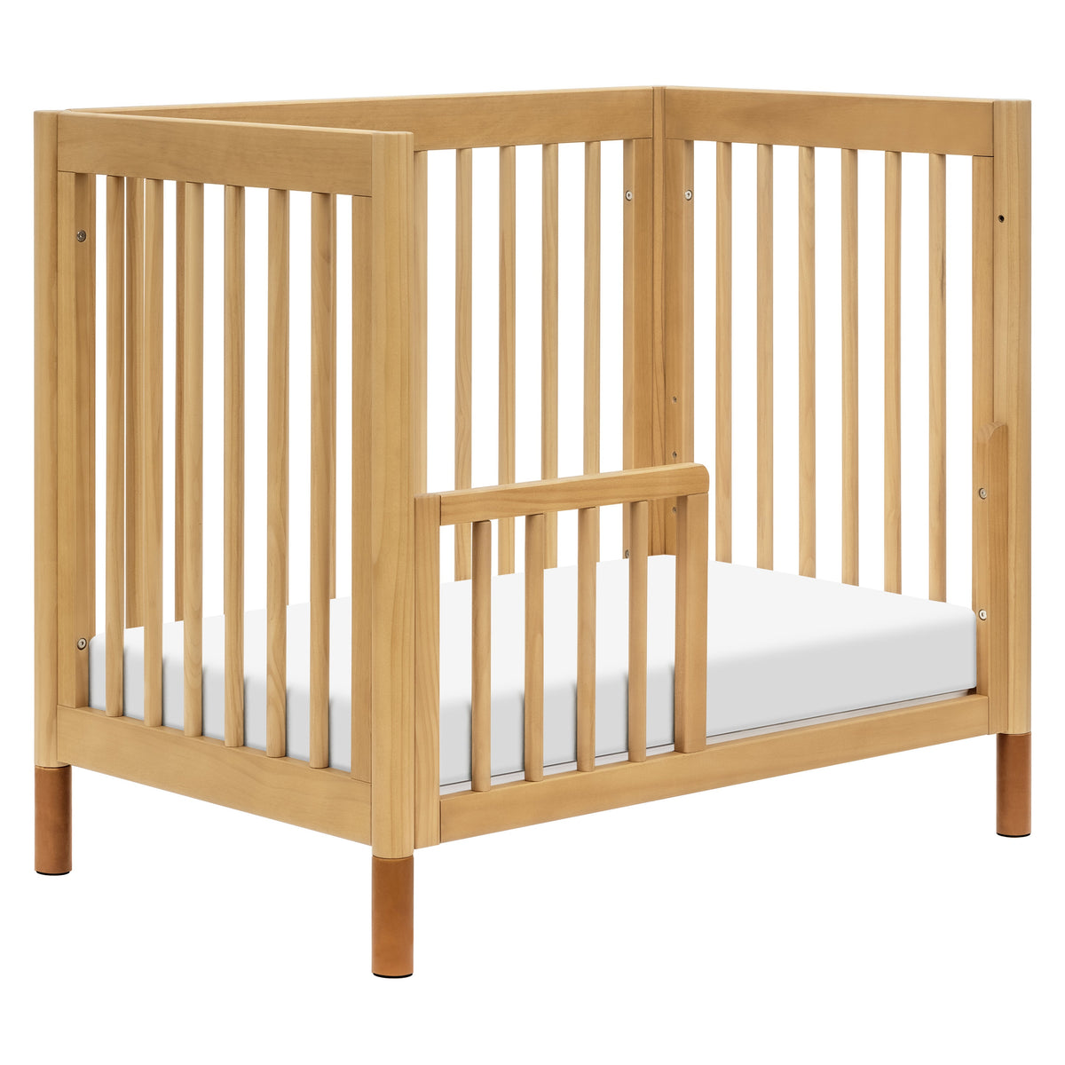 Gelato 4-in-1 Convertible Mini Crib