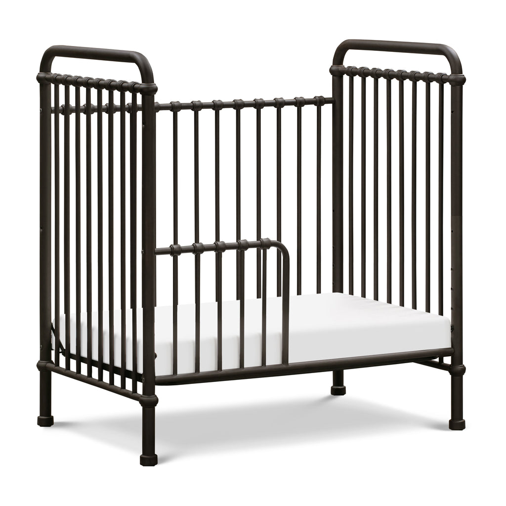 Abigail 3-in-1 Convertible Mini Crib