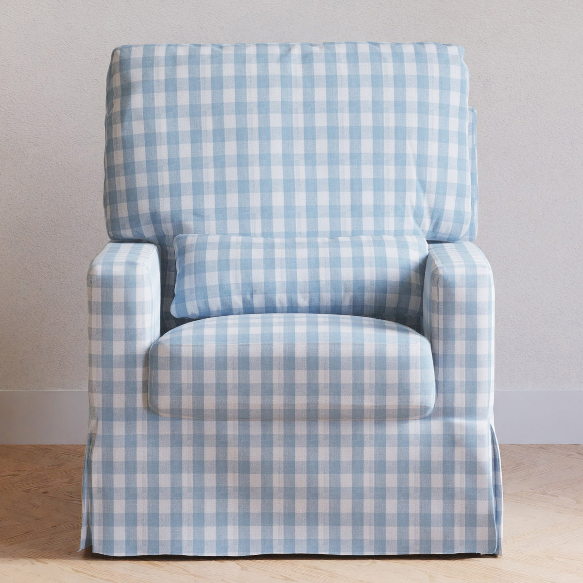Sillón giratorio y mecedora Crawford con respaldo de almohada