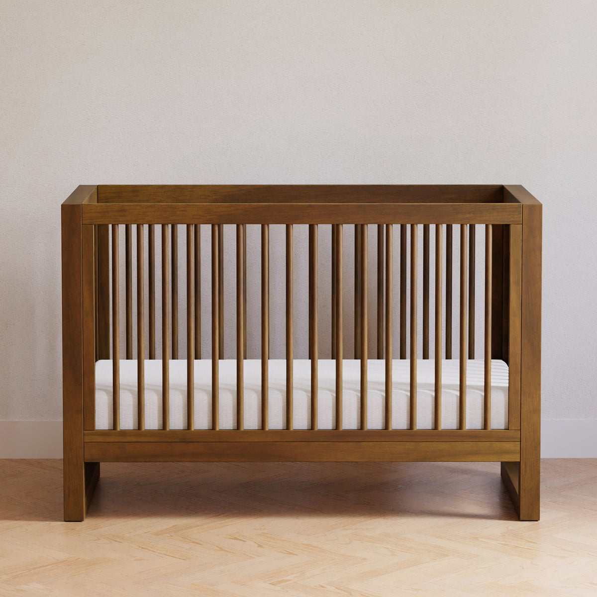 Cuna convertible 3 en 1 Nantucket con kit de conversión para cama de niño pequeño