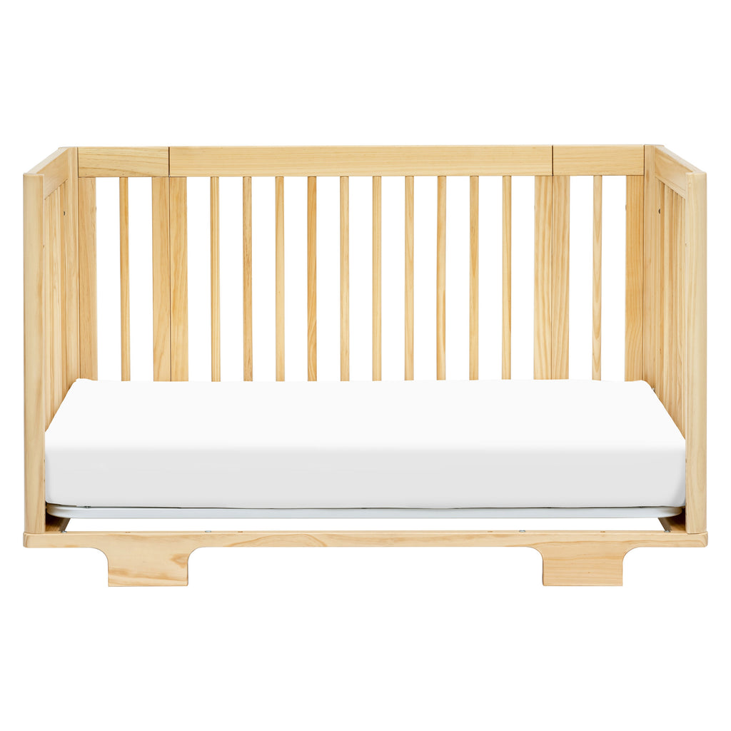 Yuzu 8-in-1 Convertible Crib with All-Stages® Conversion Kits