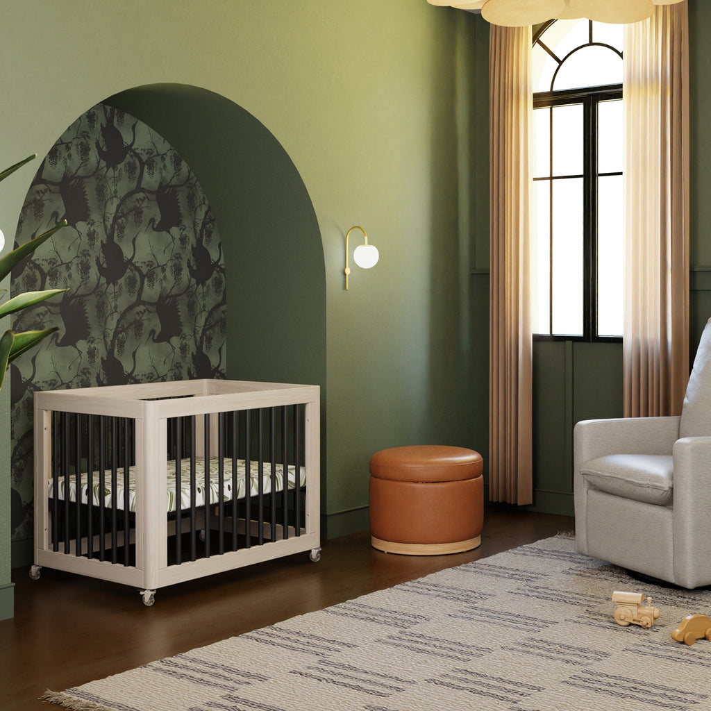 Yuzu 8-in-1 Convertible Crib with All-Stages® Conversion Kits