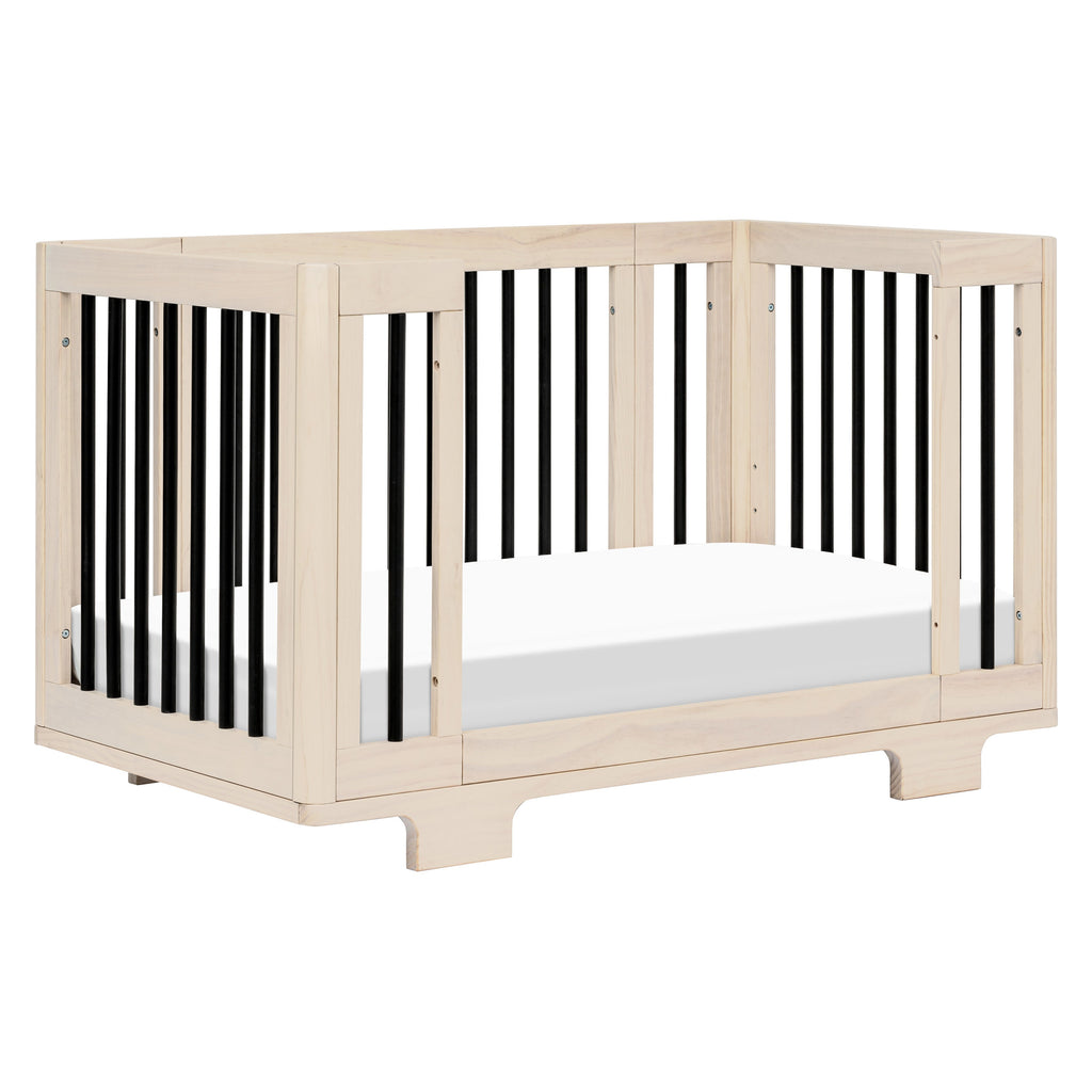 Yuzu 8-in-1 Convertible Crib with All-Stages® Conversion Kits