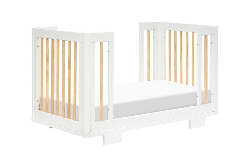 Yuzu 8-in-1 Convertible Crib with All-Stages® Conversion Kits