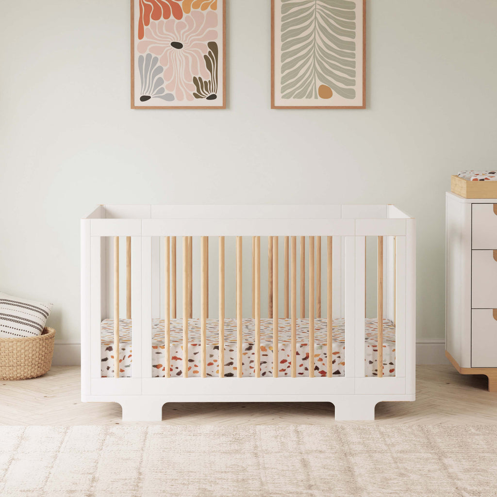 Yuzu 8-in-1 Convertible Crib with All-Stages® Conversion Kits