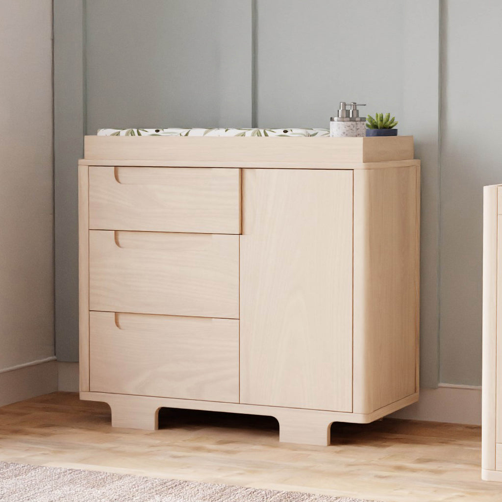Yuzu 3-Drawer Compact Changer Dresser with Removable Changing Tray (41")