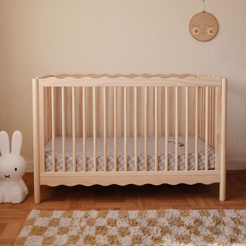 Cuna convertible 4 en 1 Swell con kit de conversión para cama de niño pequeño