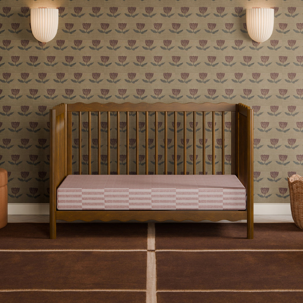 Cuna convertible 4 en 1 Swell con kit de conversión para cama de niño pequeño