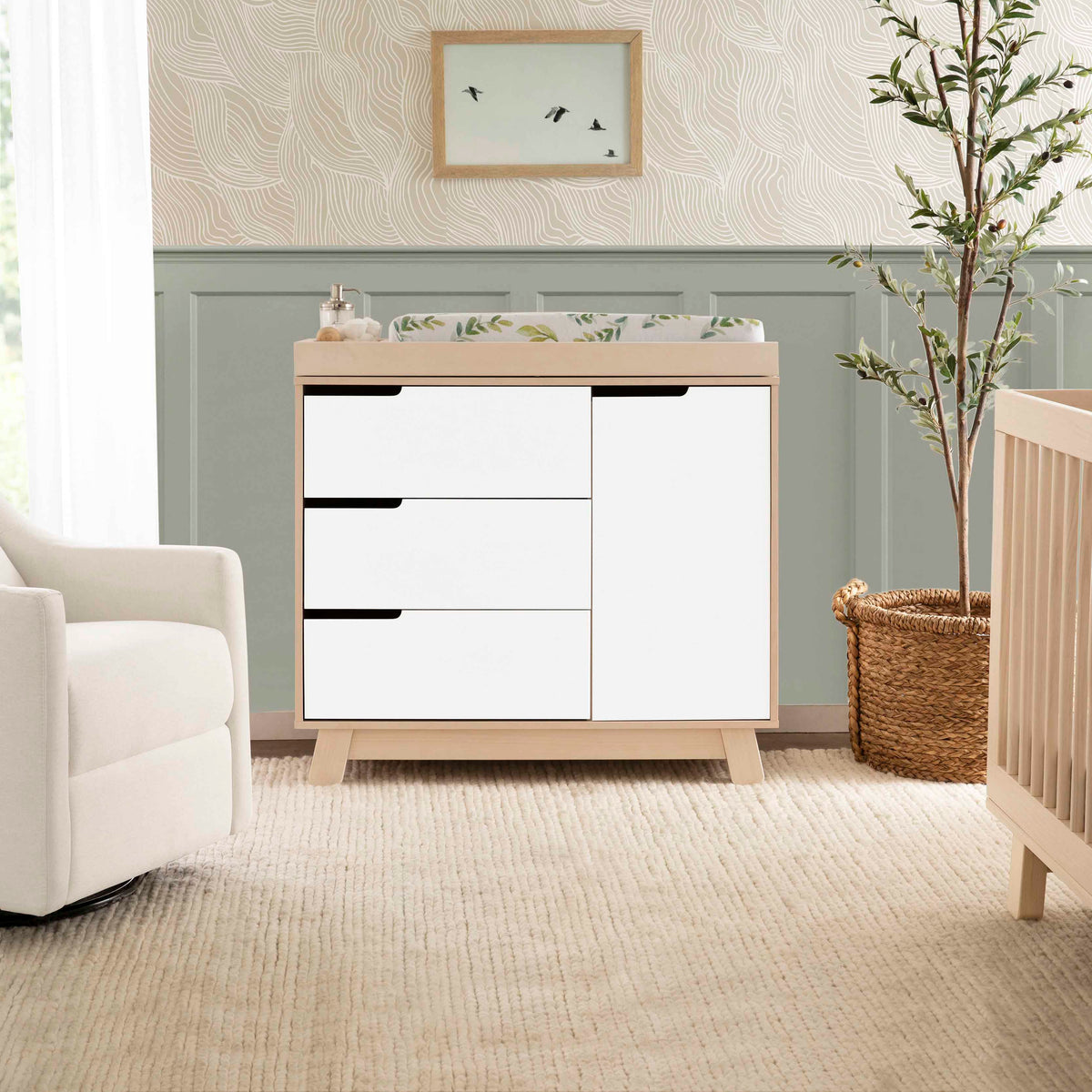 Hudson 3-Drawer Compact Changer Dresser with Removable Changing Tray (40")