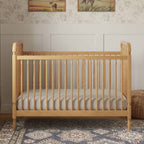 Cuna convertible 3 en 1 Liberty con kit de conversión a cama para niños pequeños