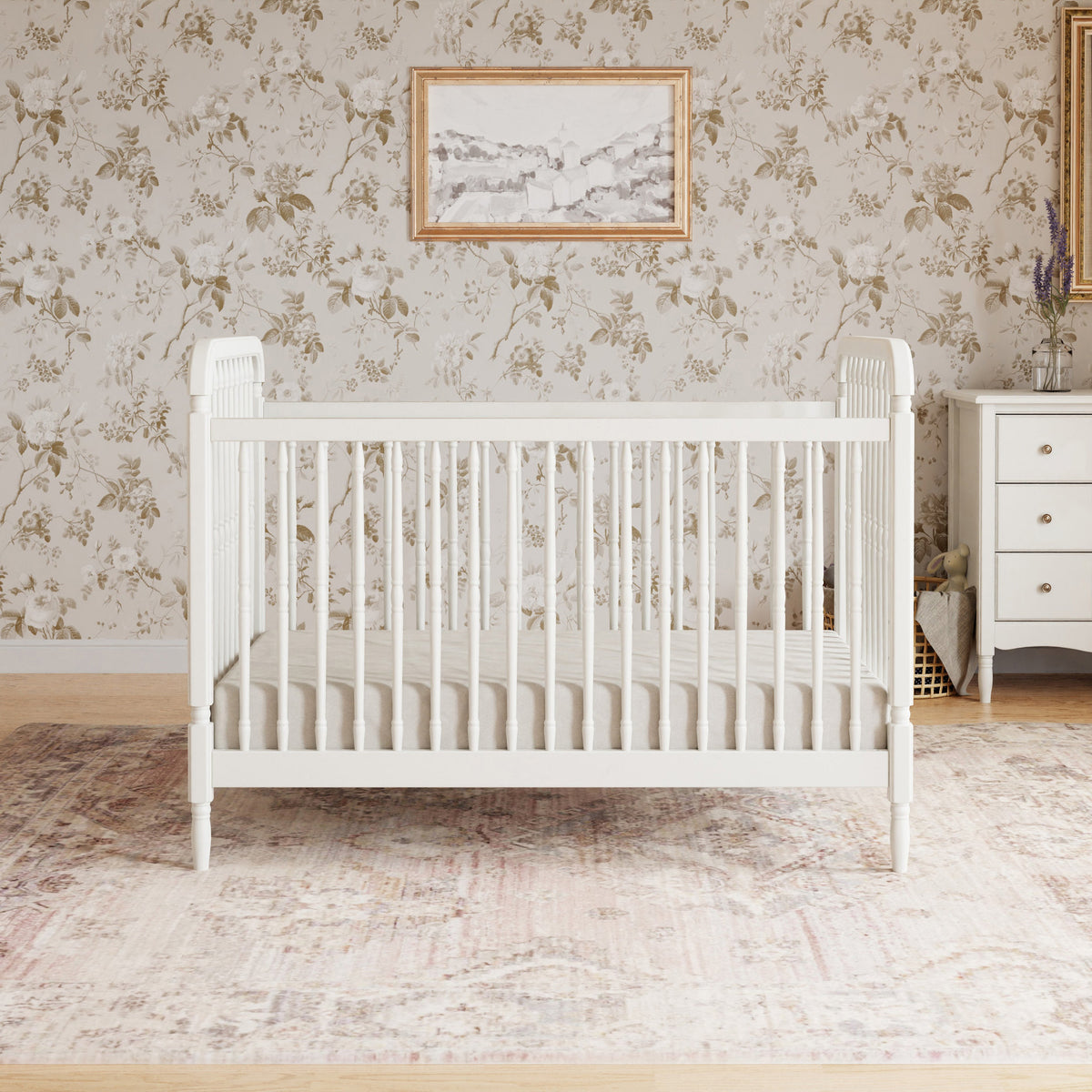 Cuna convertible 3 en 1 Liberty con kit de conversión a cama para niños pequeños