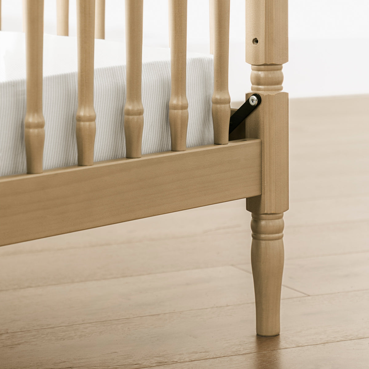 Liberty 3-in-1 Convertible Spindle Crib with Toddler Bed Conversion Kit