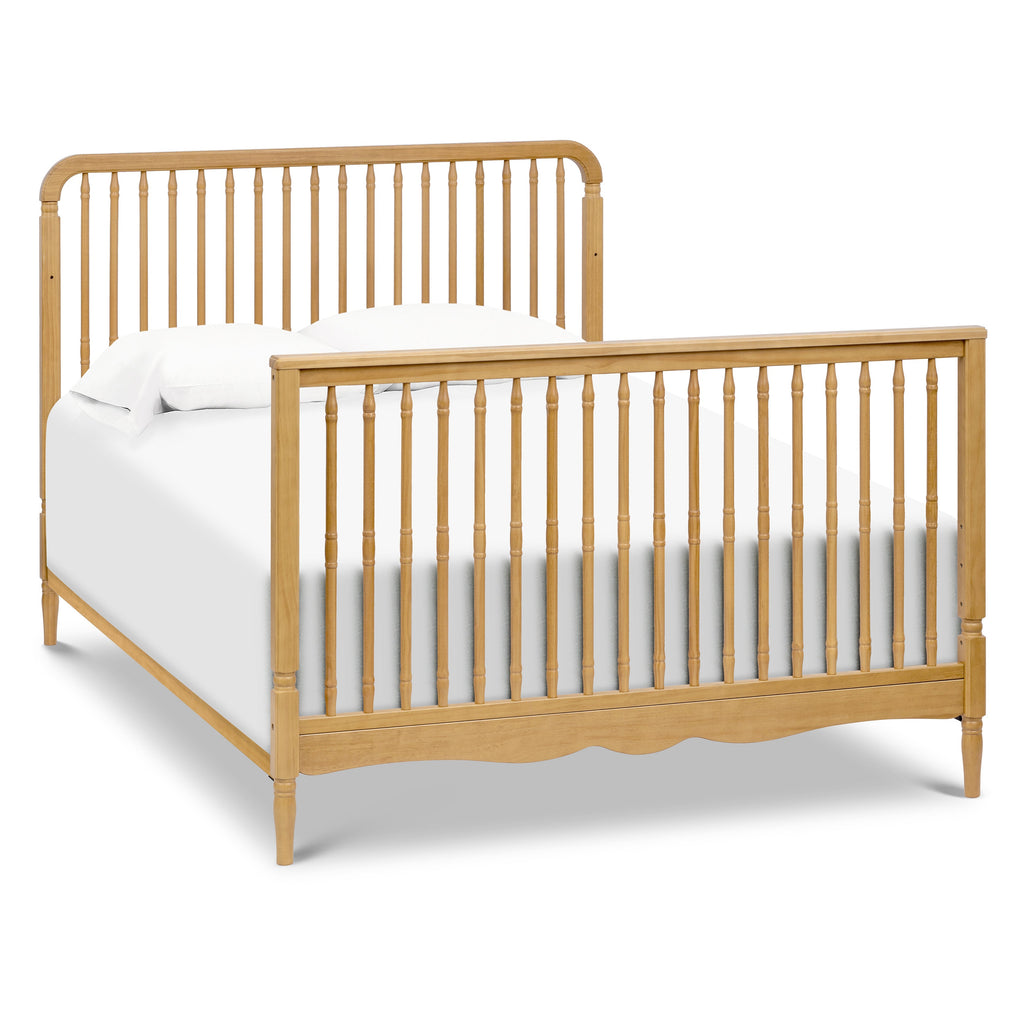 Liberty 4-in-1 Convertible Spindle Crib