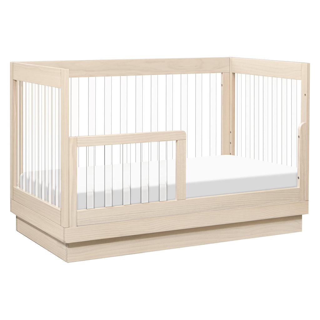 Cuna convertible 3 en 1 Harlow Acrylic con kit de conversión para cama infantil