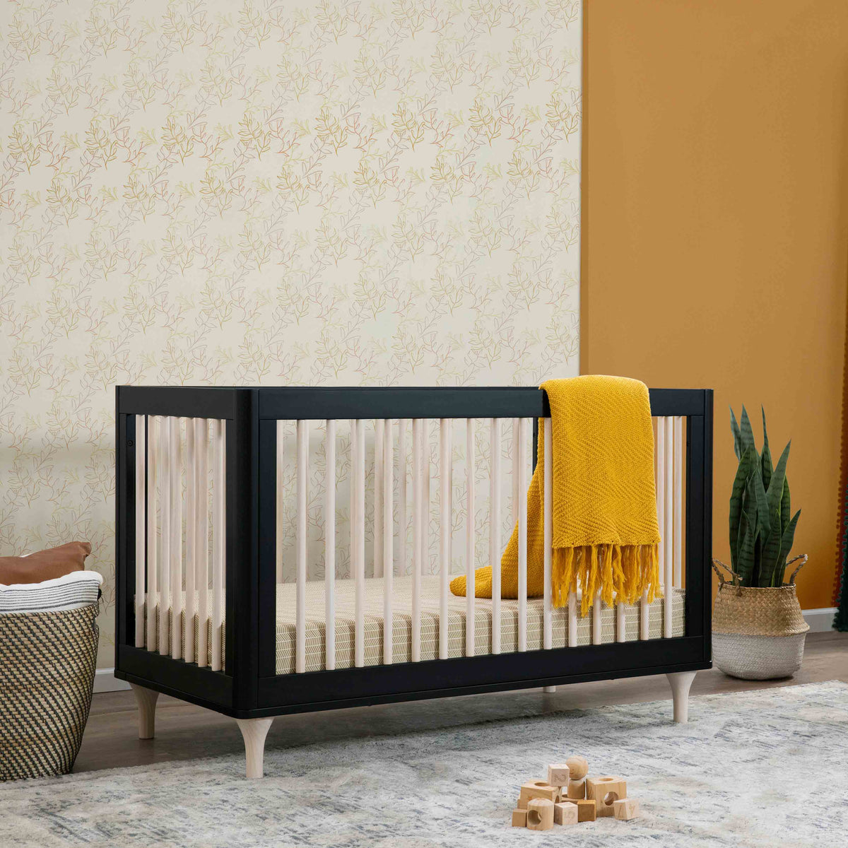Lolly 3-in-1 Convertible Crib with Toddler Bed Conversion Kit