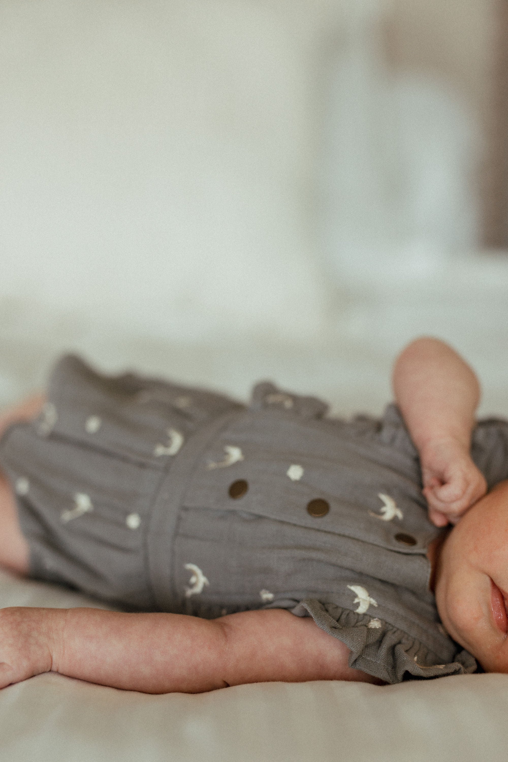 Moonstone Dolphin | Organic Muslin Ruffle Bodysuit