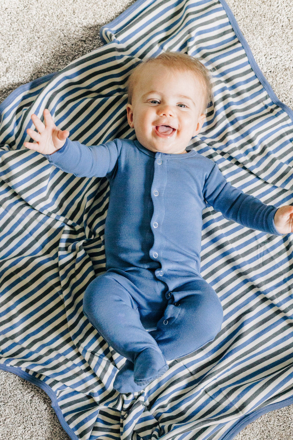 Slate Stripe | Organic Blanket