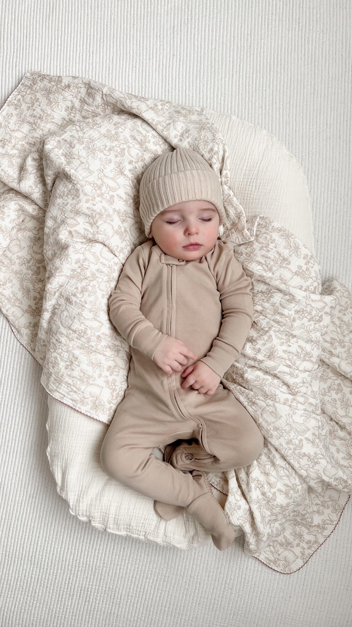 Oatmeal | Organic Zipper Footie