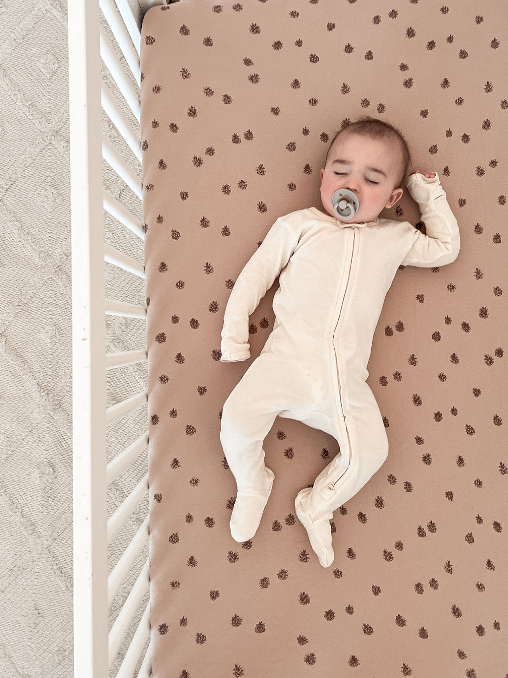 Oatmeal Pinecone | Organic Crib Sheets