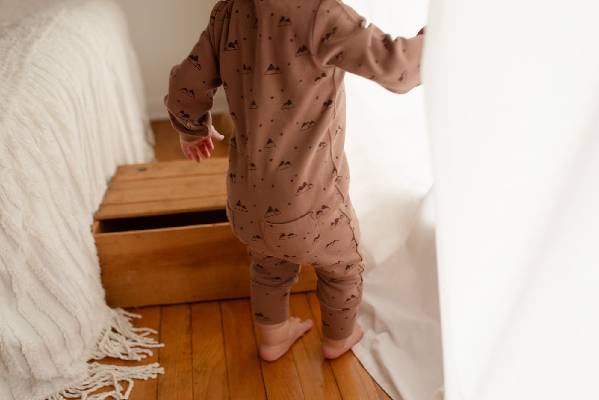 Latte Mountain | Organic Zipper Romper