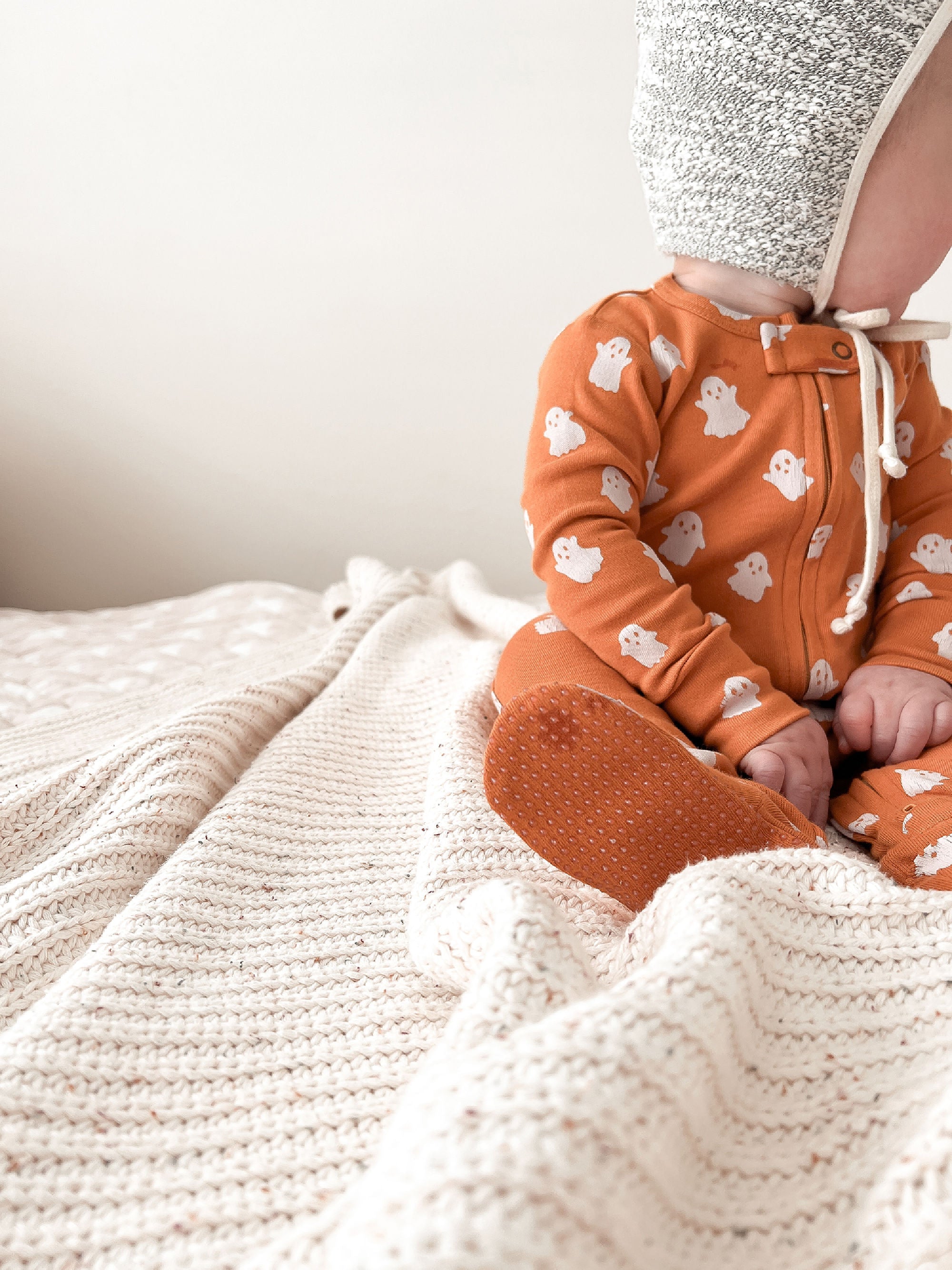 Ghosts | Organic Zipper Footie