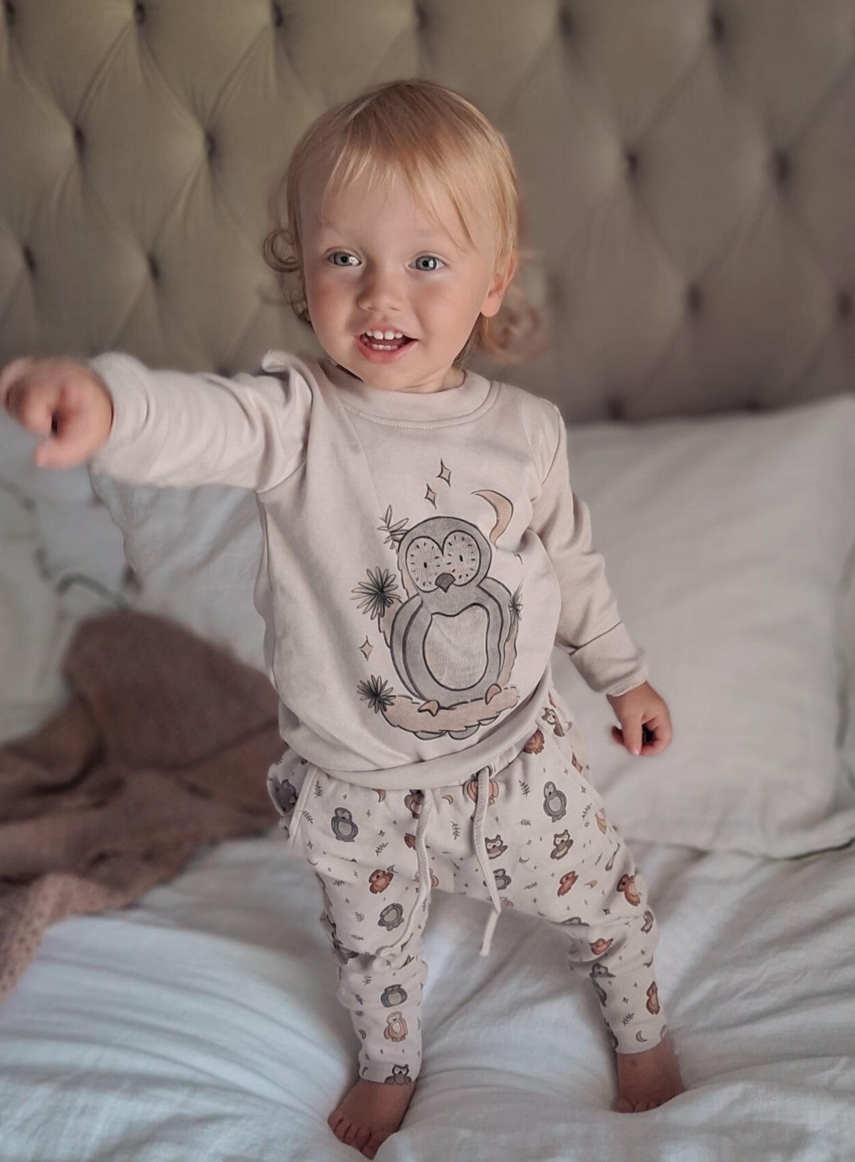 Owl Hoo? | Organic Sweatshirt & Jogger Set