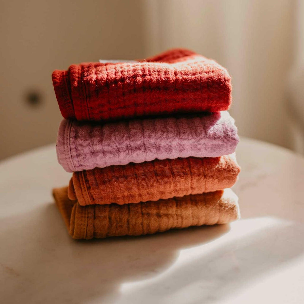 Muslin Burp Cloths (4 Pack)