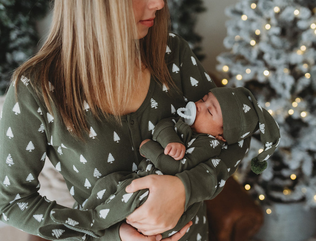 Women's Holiday Thermal PJ & Cap Set