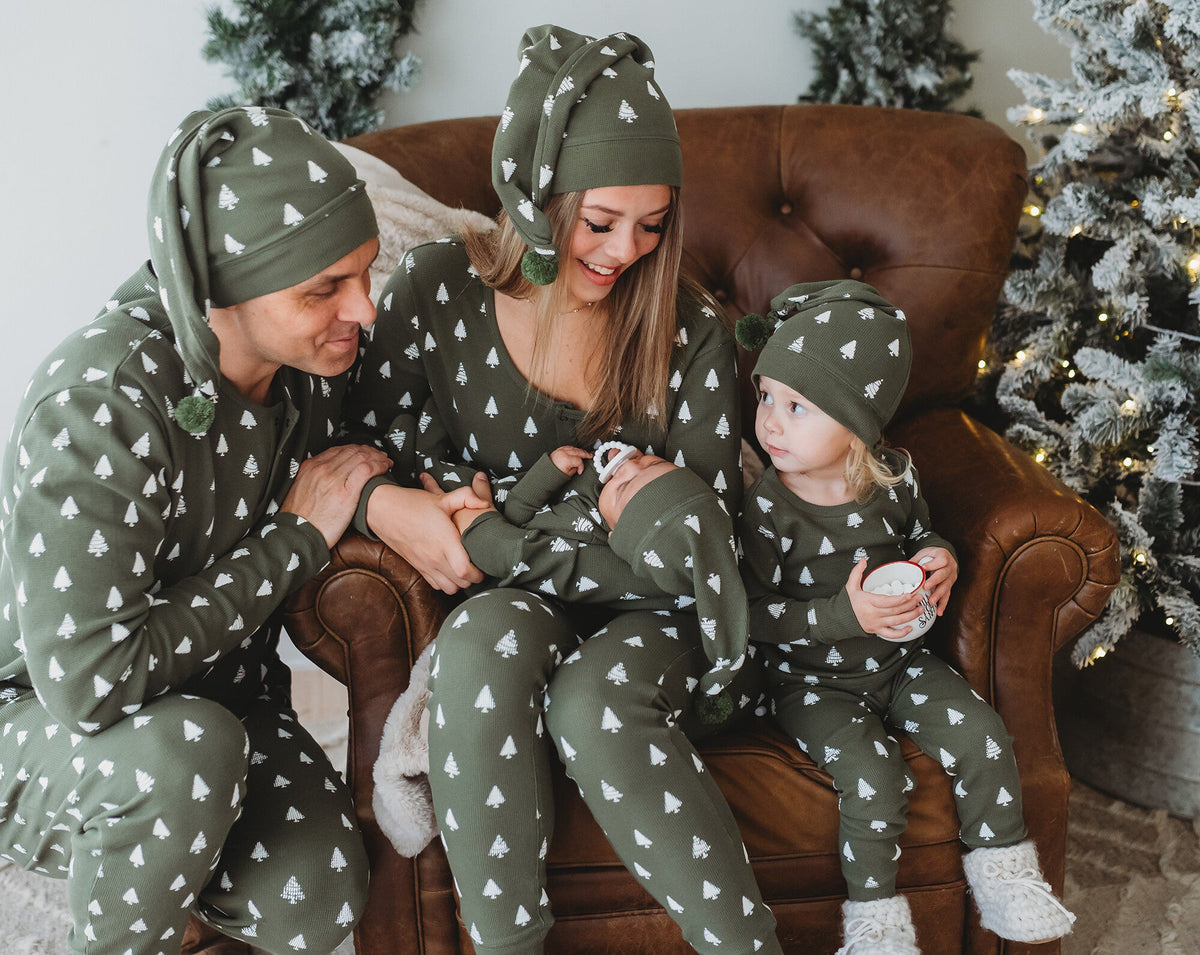 Women's Holiday Thermal PJ & Cap Set