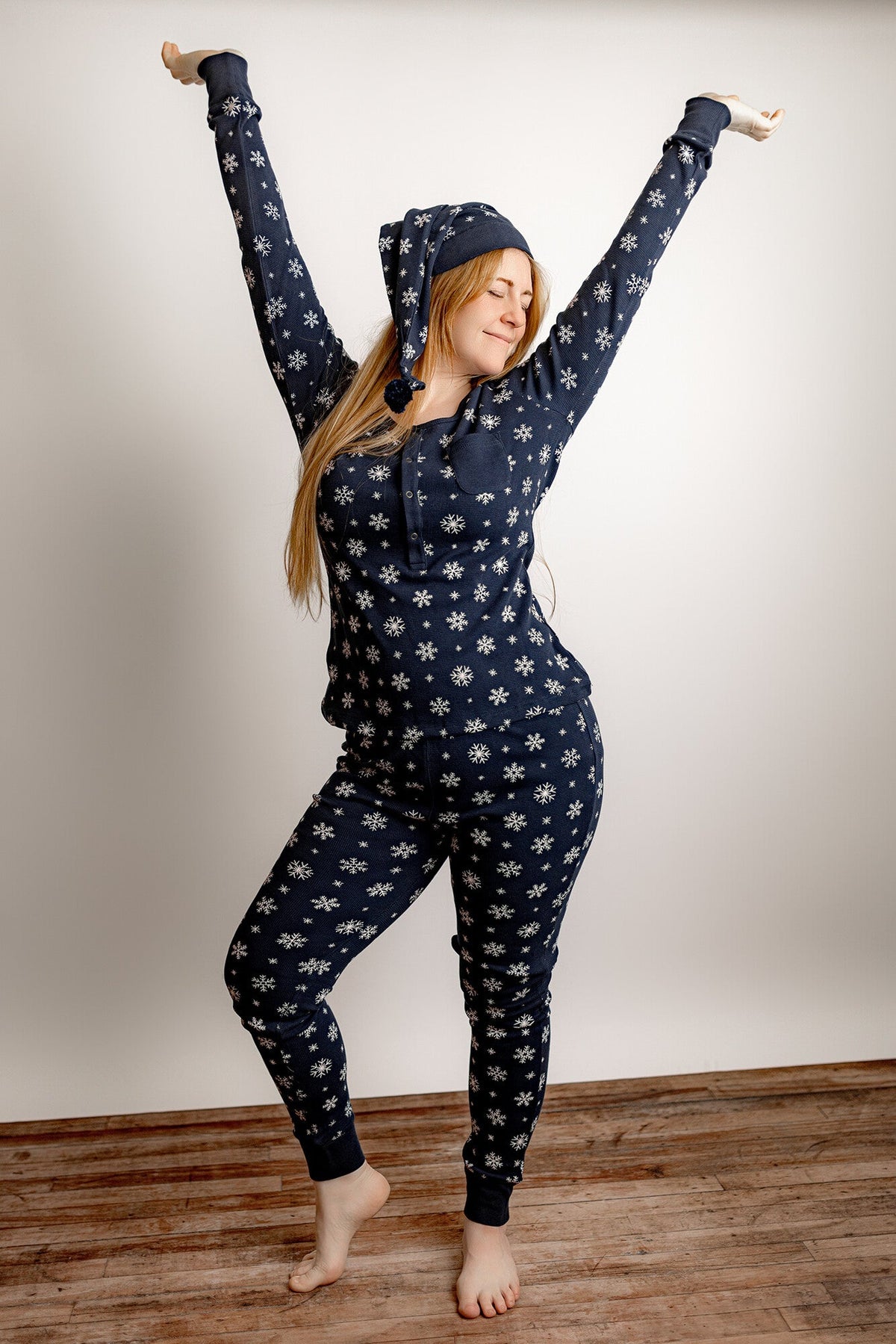 Women's Holiday Thermal PJ & Cap Set
