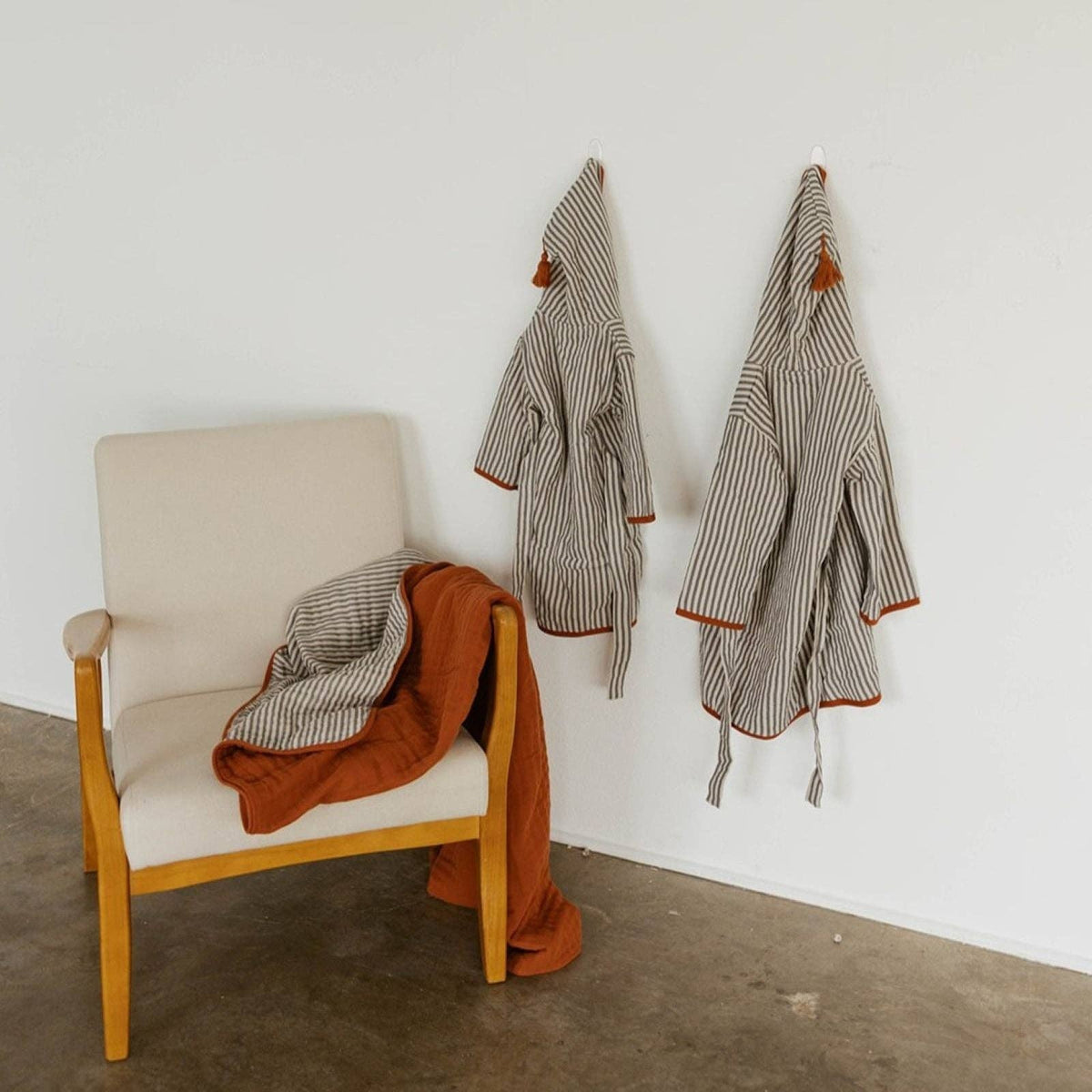 Toddler + Kids Bath Robe