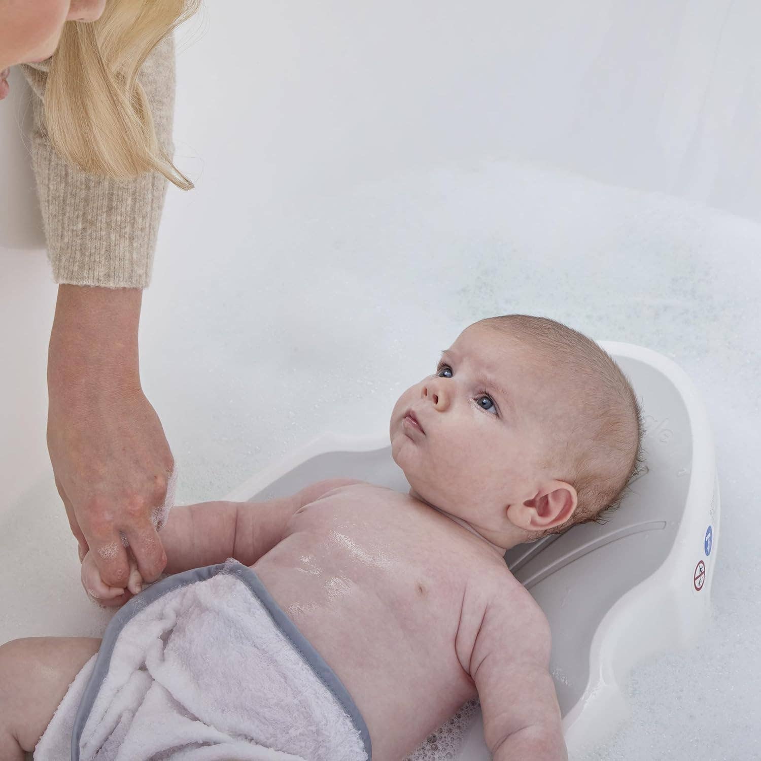 Shnuggle Newborn Bath Support | From 0-3 months