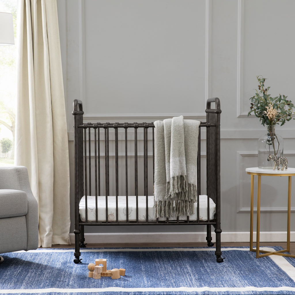 Abigail 3-in-1 Convertible Mini Crib